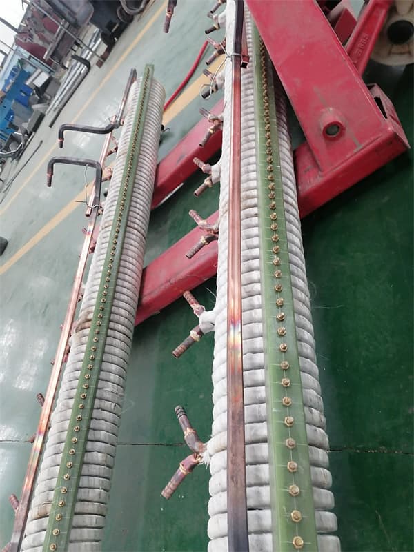 中頻感應(yīng)電爐有什么特點？小編帶您一睹為快